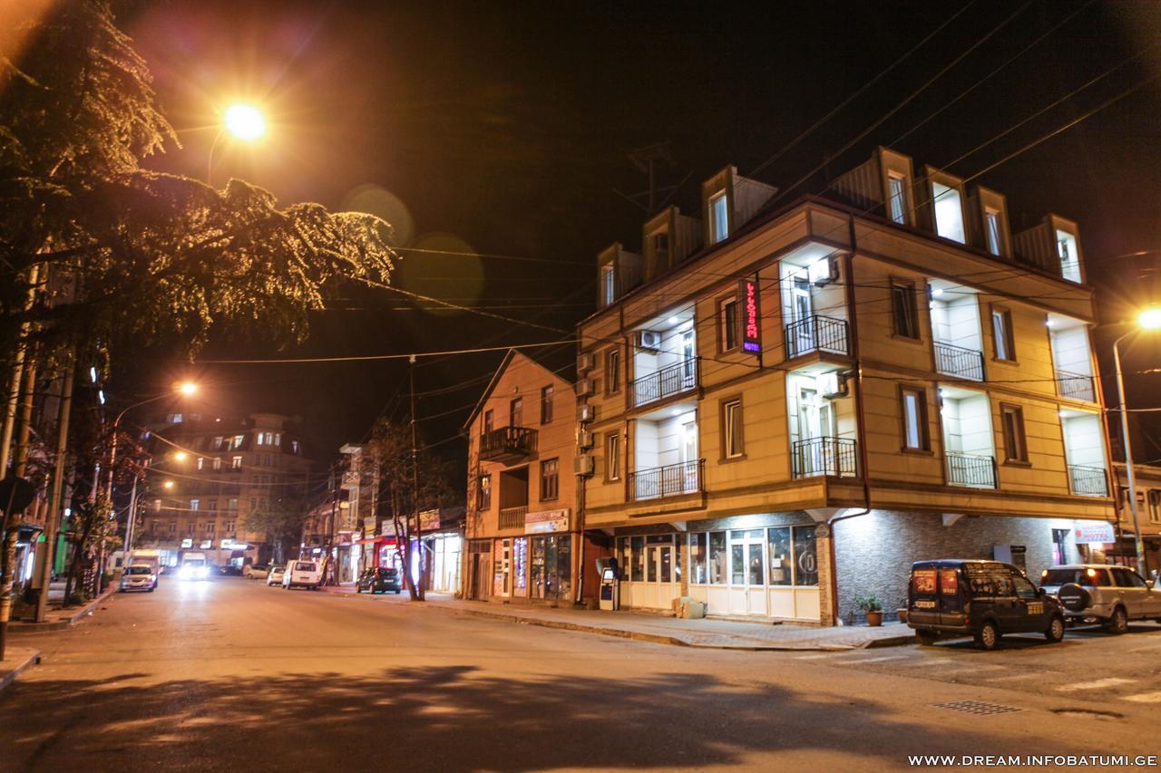 Dream Hotel Batumi Luaran gambar