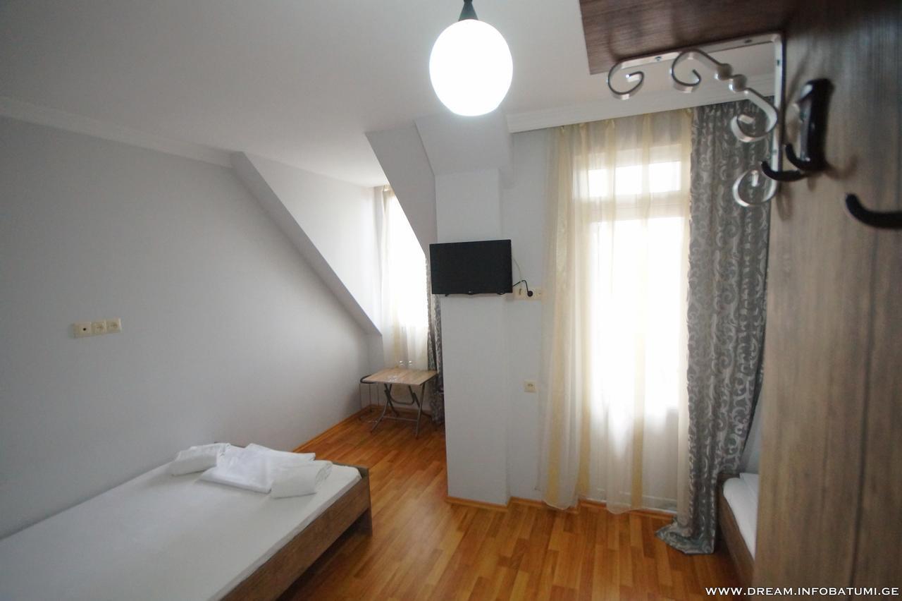 Dream Hotel Batumi Luaran gambar