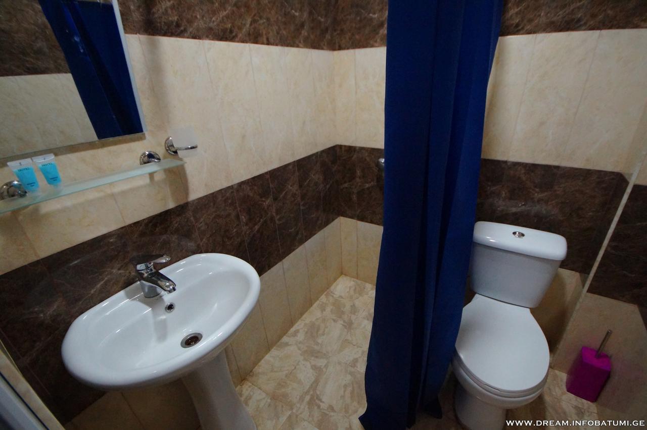 Dream Hotel Batumi Luaran gambar